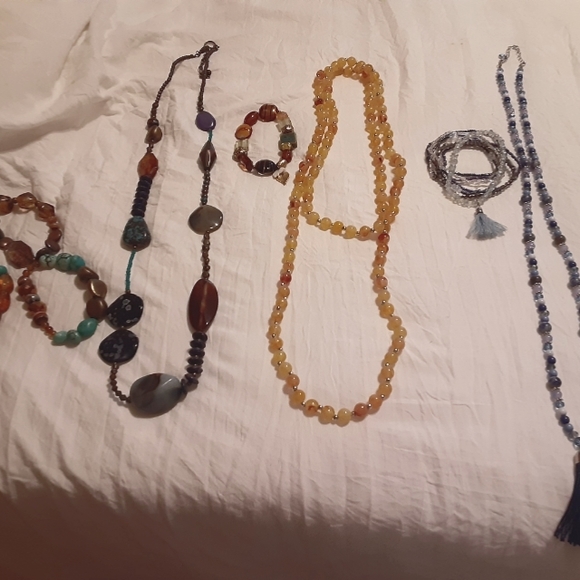 Multicolor Fashion Jewlery Lot - Picture 1 of 4